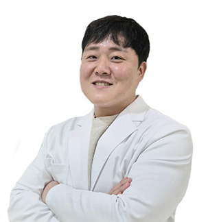 응급의학과 이영욱 과장